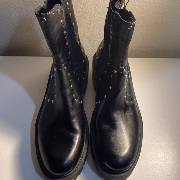 Zara Studded Ankle Boots{Good Condition} - Picture 3 of 8